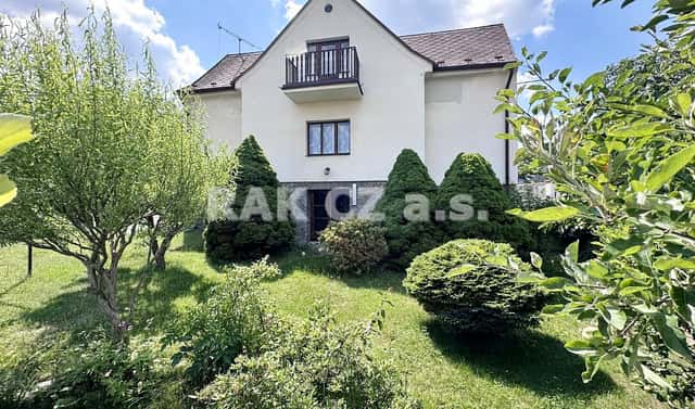 Prodej domu 195 m² s pozemkem 636 m², Dobříšská, Mníšek pod Brdy, okres Praha-západ