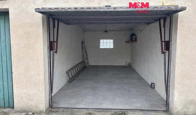 Pronájem garáže, 20 m2, Praha, ul. V Trníčku, V Trníčku, Praha 6 – Dejvice