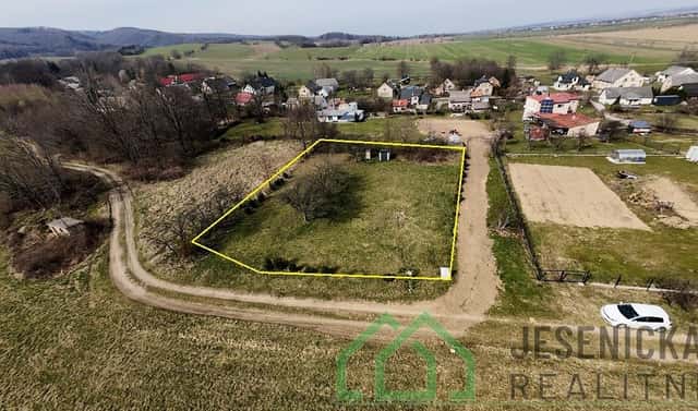 Prodej stavebního pozemku 1 447 m², Javorník – Bílý Potok, okres Jeseník
