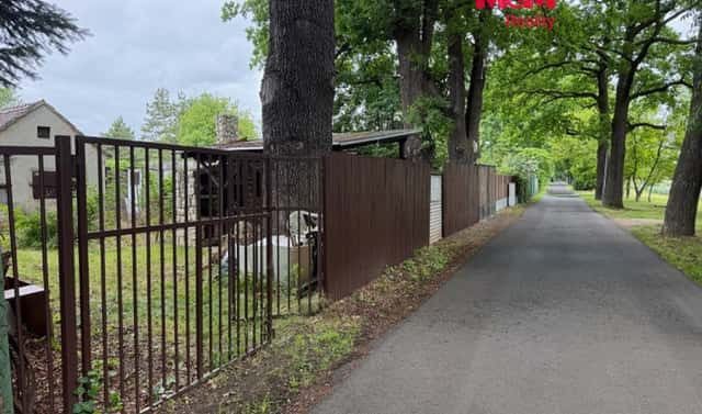 Prodej zahrady 615 m², Dobroměřická, Louny