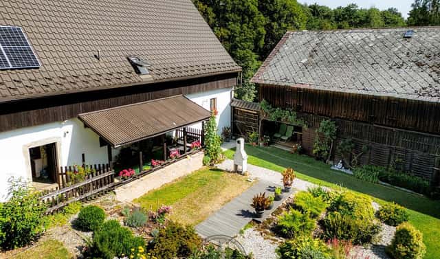 Prodej domu 300 m² s pozemkem 3 679 m², Luby – Opatov, okres Cheb