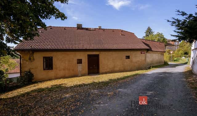 Prodej domu 116 m² s pozemkem 484 m², Třebízského náměstí, Starý Plzenec, okres Plzeň-město