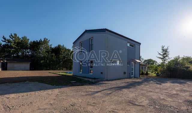 Prodej domu 96 m² s pozemkem 1 079 m², Křenek, okres Praha-východ
