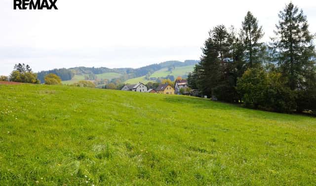 Prodej stavebního pozemku 1 211 m², Svojek, okres Semily