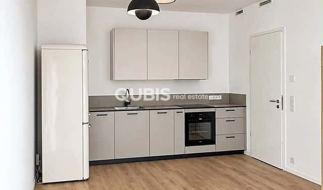 Pronájem bytu 2+kk 69 m², Praha 3