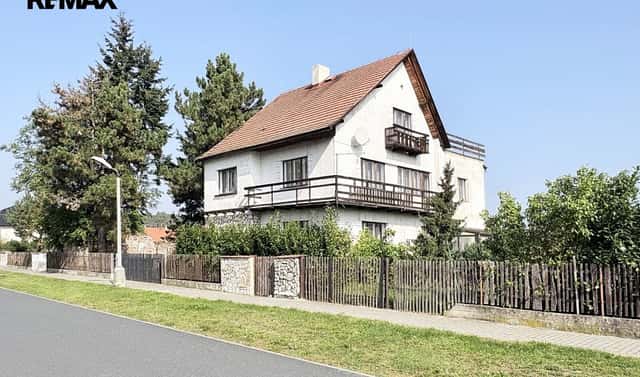 Prodej domu 132 m² s pozemkem 1 819 m², Tři Dvory, okres Kolín