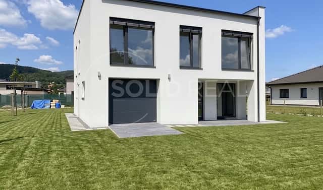 Prodej domu 219 m² s pozemkem 938 m², Tišnov, okres Brno-venkov