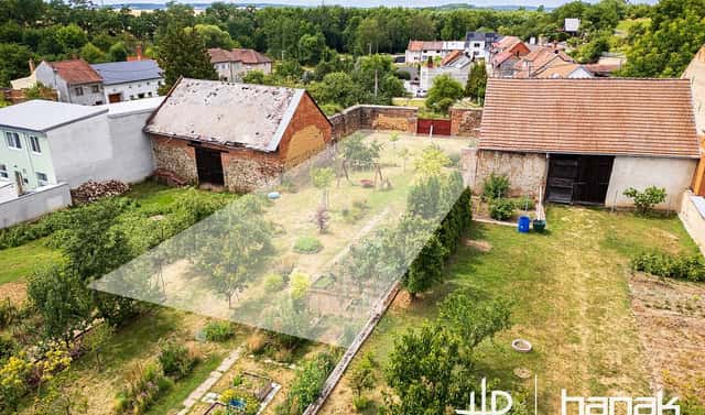Prodej stavebního pozemku 655 m², Hradčany-Kobeřice – Hradčany, okres Prostějov