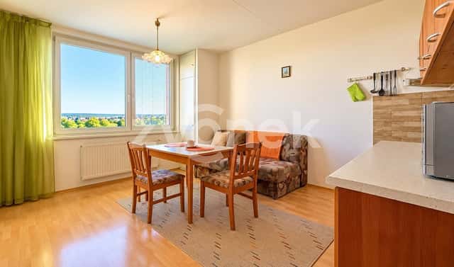 Prodej bytu 1+1 35 m², SNP, Otrokovice – Kvítkovice, okres Zlín