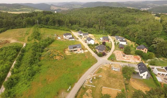 Prodej stavebního pozemku 1 666 m², Vysoký Újezd, okres Beroun