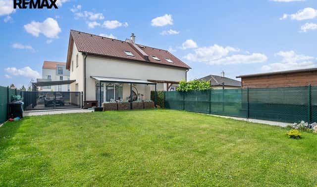 Prodej domu 80 m² s pozemkem 322 m², Žákova, Opatovice nad Labem, okres Pardubice