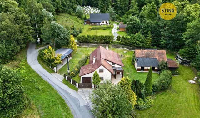 Prodej domu 225 m² s pozemkem 2 141 m², Jarní, Rožnov pod Radhoštěm, okres Vsetín