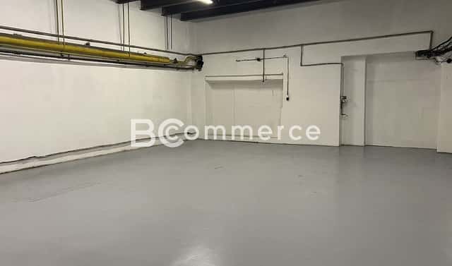 Pronájem výrobních prostor 698 m², Brno, okres Brno-město