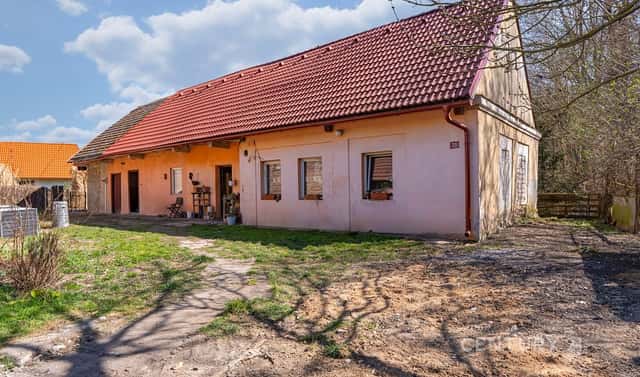 Prodej domu 72 m² s pozemkem 784 m², Hlavní, Záhornice, okres Nymburk