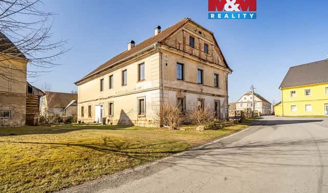 Prodej domu 300 m² s pozemkem 608 m², Ždírec, okres Česká Lípa