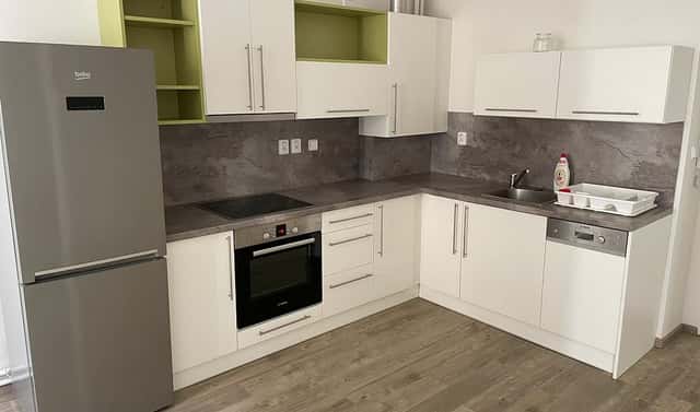 Pronájem bytu 1+1 42 m², Šlikova, Praha 6 – Břevnov