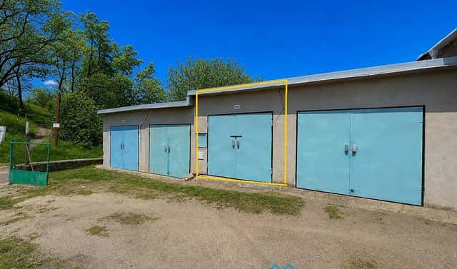 Prodej garáže v Sedlešovicích, 250m od koupaliště Louka ve Znojmě, Pod Horou, Nový Šaldorf-Sedlešovice – Sedlešovice, okres Znojmo
