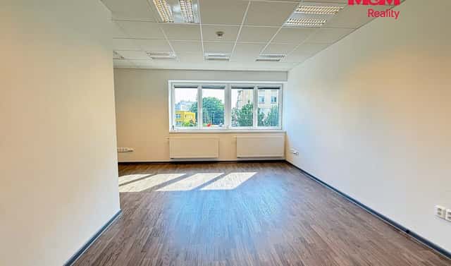 Pronájem kanceláře 94 m², Sokolská třída, Ostrava – Přívoz, okres Ostrava-město