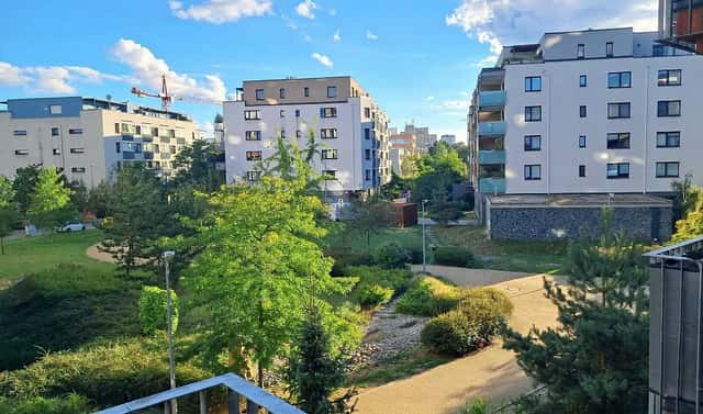 Pronájem bytu 1+kk 30 m², Zakšínská, Praha 9 – Střížkov