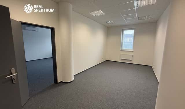 Pronájem kanceláře 17 m², Klíčova, Brno – Černovice, okres Brno-město