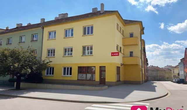 Prodej bytu 3+1 88 m², Bezručova, Znojmo