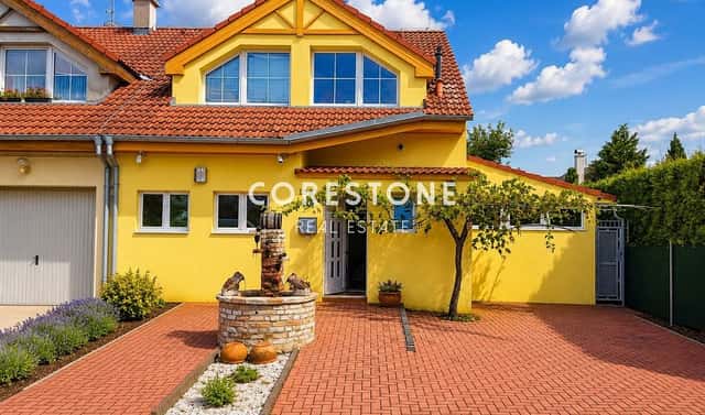 Prodej domu 210 m² s pozemkem 355 m², Akátová, Hostivice, okres Praha-západ