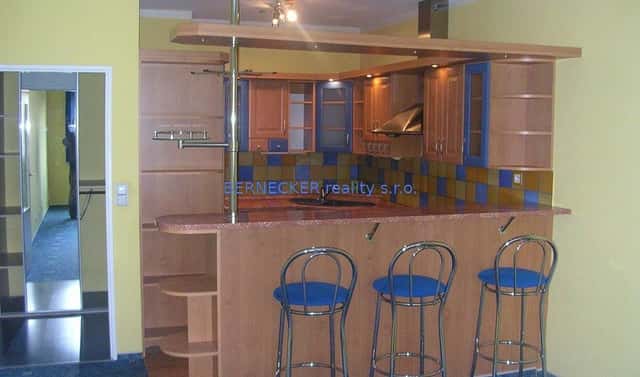 Pronájem bytu 2+kk 56 m², Štefánikova, Hradec Králové – Moravské Předměstí