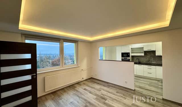 Pronájem bytu 3+kk 58 m², Bezová, Liberec – Liberec XIII-Nové Pavlovice