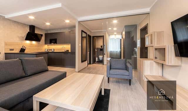 Prodej bytu 5+kk 124 m², Hartigova, Praha 3 – Žižkov