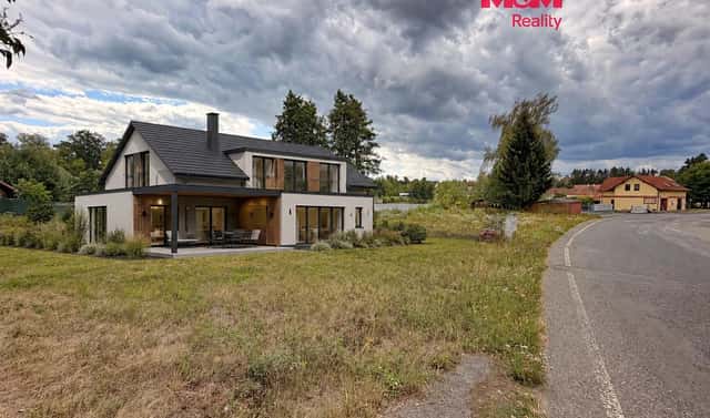 Prodej stavebního pozemku 903 m², Lnáře, okres Strakonice