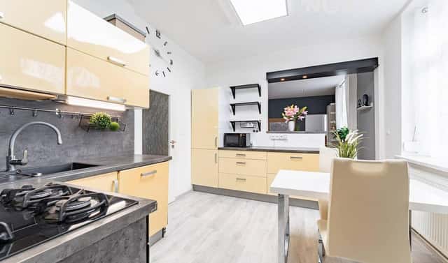 Prodej bytu 3+1 70 m², Chodská, Šumperk