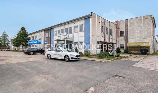 Pronájem skladovacích prostor 1 218 m², Sklenářka, Hořovice, okres Beroun