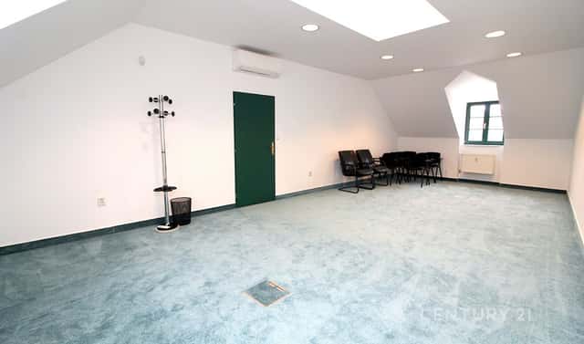 Pronájem kanceláře 38 m², Bělohorská, Praha 6 – Břevnov