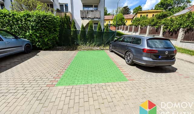 Pronájem venkovního parkovacího stání, V Zahradách, Beroun, V Zahradách, Beroun – Beroun-Město
