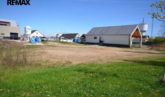 Pronájem zahrady 800 m², Slaný, okres Kladno