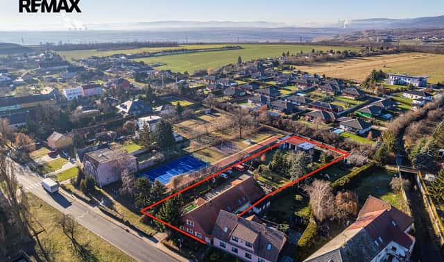 Prodej domu 350 m² s pozemkem 1 872 m², nám. Gen. Svobody, Spořice, okres Chomutov