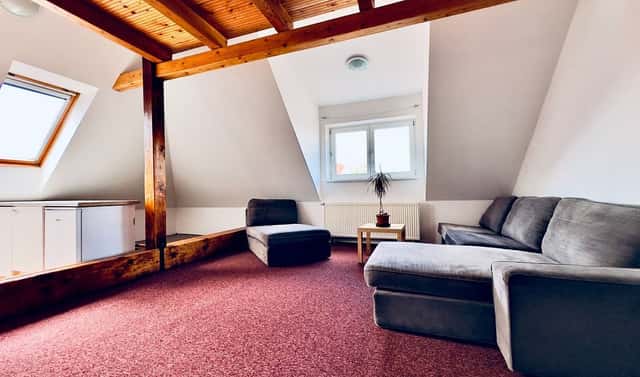 Pronájem bytu 1+kk 45 m², Májová, Cheb