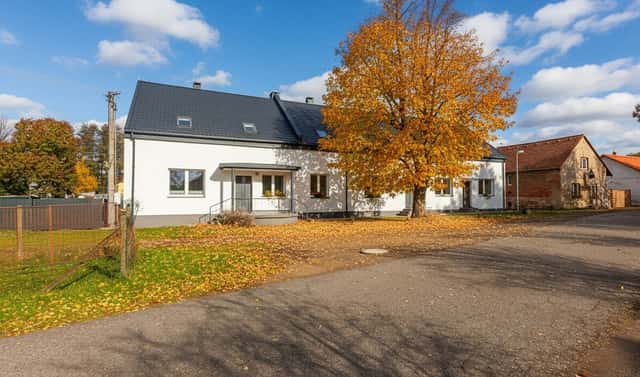 Prodej domu 157 m² s pozemkem 387 m², Pozdeň, okres Kladno