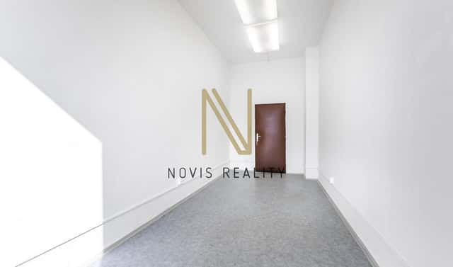 Pronájem kanceláře 16 m², Domažlická, Plzeň – Skvrňany, okres Plzeň-město