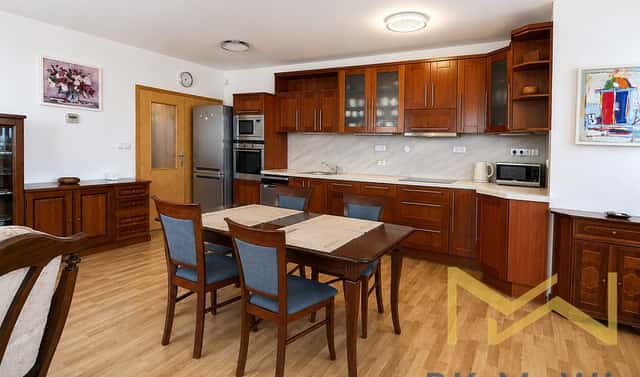 Pronájem bytu 3+kk 110 m², Šlikova, Praha 6 – Břevnov