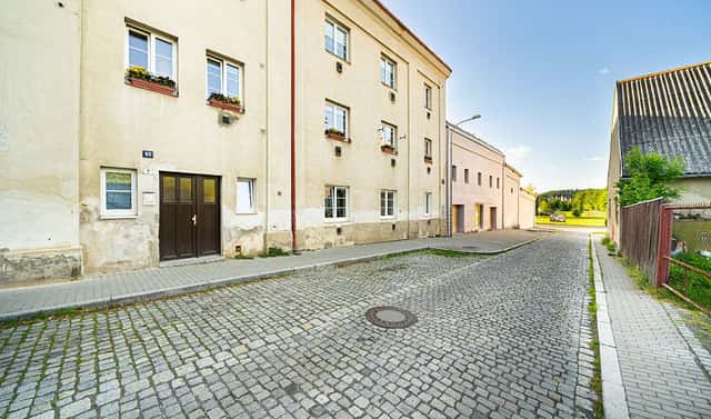 Prodej bytu 3+1 87 m², Hřbitovní, Planá, okres Tachov