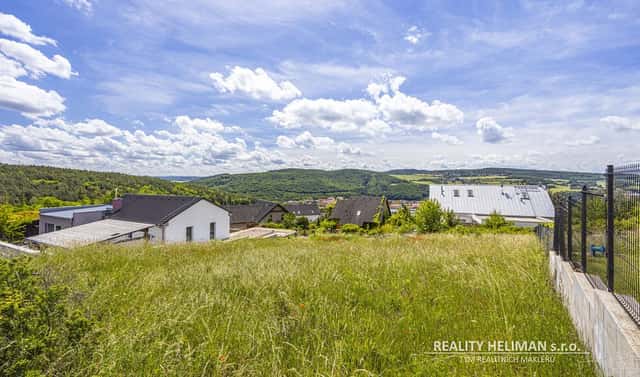 Prodej stavebního pozemku 1 037 m², Pod Klukem, Hýskov, okres Beroun