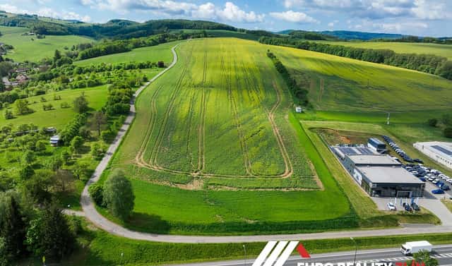 Prodej komerčního pozemku 14 247 m², Lípa, okres Zlín