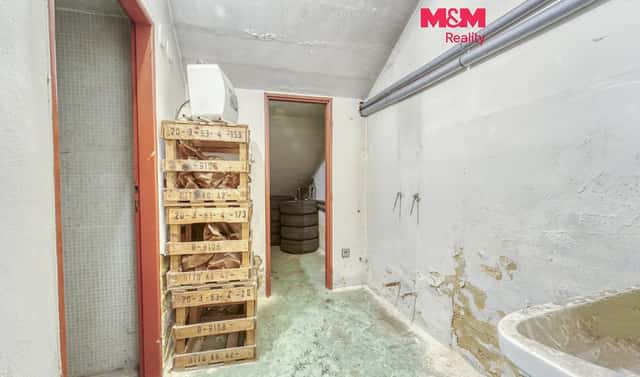 Pronájem skladovacích prostor 70 m², Husova, Plzeň – Jižní Předměstí, okres Plzeň-město