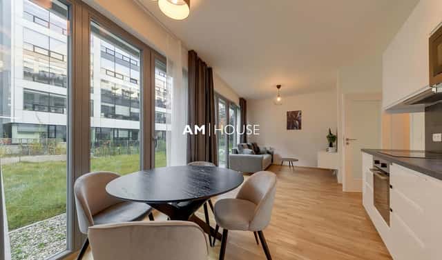 Pronájem bytu 2+kk 55 m², Breitfeldova, Praha 8 – Karlín