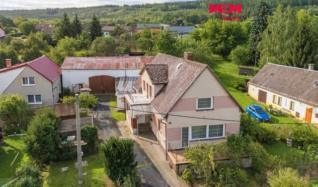 Prodej domu 170 m² s pozemkem 1 474 m², Lubenec – Ležky, okres Louny