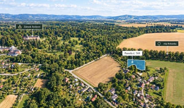 Prodej komerčního pozemku 2 559 m², Paceřice, okres Liberec