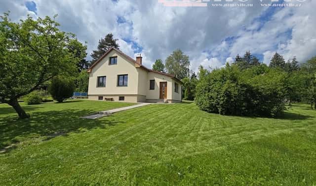 Prodej chaty/chalupy 101 m² s pozemkem 1 856 m², Třebaňská, Svinaře – Lhotka, okres Beroun