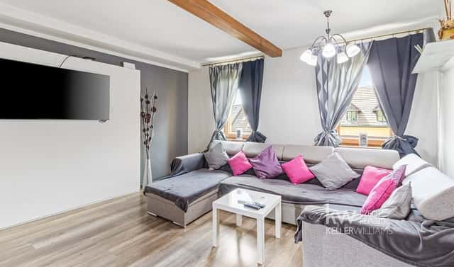 Prodej bytu 4+1 471 m², Žižkovo náměstí, Nové Strašecí, okres Rakovník