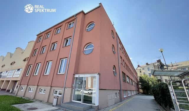 Pronájem kanceláře 1 017 m², Olomoucká, Brno, okres Brno-město